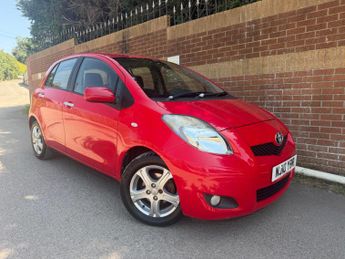 Toyota Yaris 1.33 Dual VVT-i TR Euro 4 (s/s) 5dr