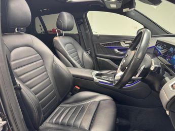 Mercedes-Benz EQC EQC 400 80kWh AMG Line (Premium Plus) Auto 4MATIC 5dr