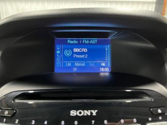 Ford Focus 1.6 TDCi Titanium Navigator Euro 5 (s/s) 5dr