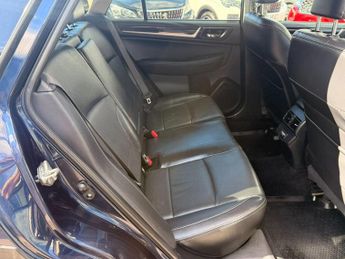 Subaru Outback 2.5i SE Premium Lineartronic 4WD Euro 6 (s/s) 5dr