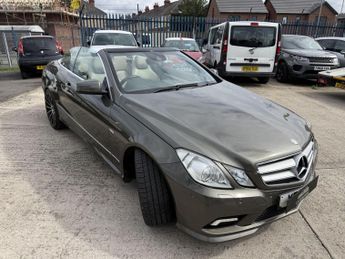 Mercedes E Class 2.1 E220 CDI BlueEfficiency Sport Cabriolet Tiptronic Euro 5 2dr