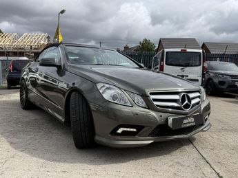 Mercedes-Benz E Class 2.1 E220 CDI BlueEfficiency Sport Cabriolet Tiptronic Euro 5 2dr