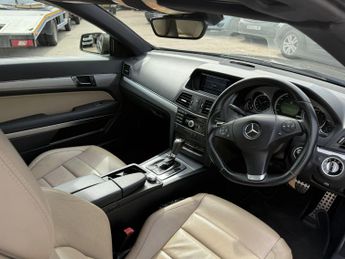 Mercedes-Benz E Class 2.1 E220 CDI BlueEfficiency Sport Cabriolet Tiptronic Euro 5 2dr