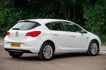 Vauxhall Astra 1.6 16v Excite Euro 5 5dr