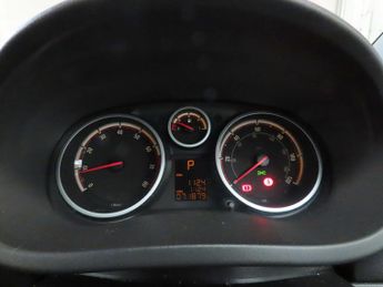 Vauxhall Corsa 1.4i 16v SE 3dr (a/c)