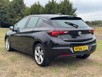 Vauxhall Astra 1.6 CDTi BlueInjection SRi Auto Euro 6 5dr