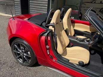 Mazda MX5 2.0 SKYACTIV-G Sport Nav Convertible 2dr Petrol Manual Euro 6 (1