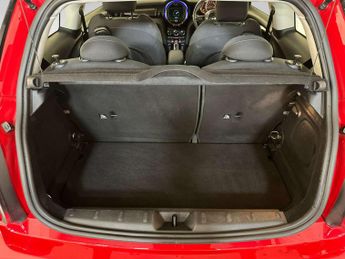 MINI Hatch 2.0 Cooper S Classic Hatchback 3dr Petrol Steptronic Euro 6 (s/s