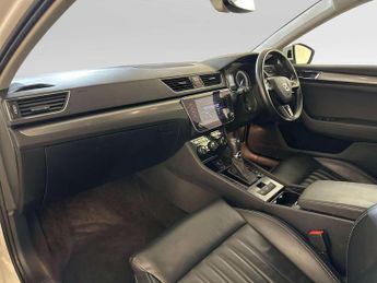 Skoda Superb 2.0 TDI SE L Estate 5dr Diesel DSG Euro 6 (s/s) (150 ps)
