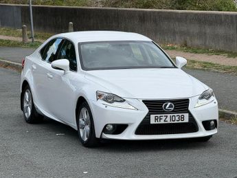 Lexus IS 2.5 300h SE E-CVT Euro 5 (s/s) 4dr