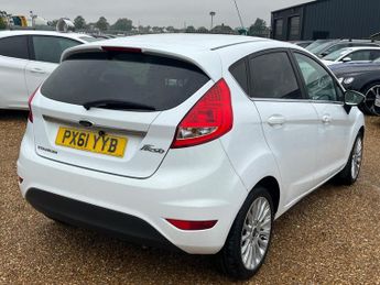 Ford Fiesta 1.4 Titanium 5dr