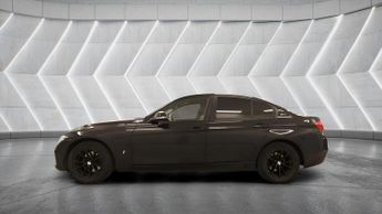 BMW 3 Series 2.0 330e 7.6kWh SE Auto Euro 6 (s/s) 4dr