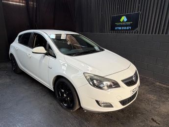 Vauxhall Astra 1.6 16v SRi Euro 5 5dr