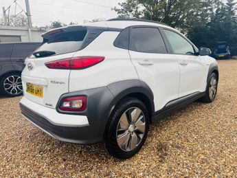 Hyundai KONA 64kWh Premium SE Auto 5dr