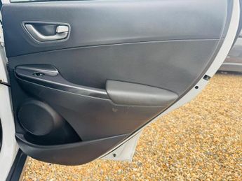 Hyundai KONA 64kWh Premium SE Auto 5dr