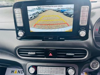 Hyundai KONA 64kWh Premium SE Auto 5dr