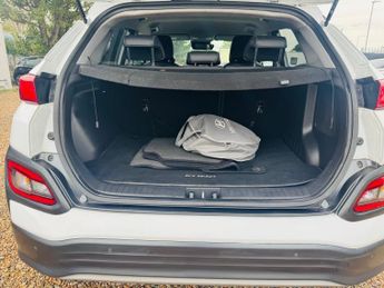 Hyundai KONA 64kWh Premium SE Auto 5dr