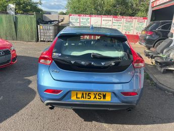 Volvo V40 1.6 T4 SE Hatchback 5dr Petrol Powershift Euro 5 (s/s) (180 ps)