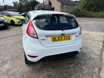 Ford Fiesta 1.0T EcoBoost Zetec Euro 5 (s/s) 5dr