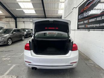 BMW 3 Series 2.0 330e 7.6kWh Sport Auto Euro 6 (s/s) 4dr