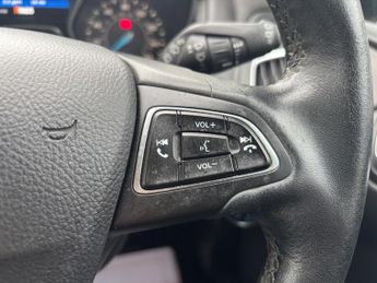 Ford Focus 1.0T EcoBoost Titanium Auto Euro 6 (s/s) 5dr