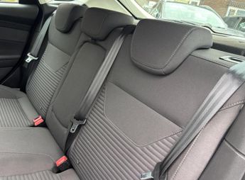 Ford Focus 1.0T EcoBoost Titanium Auto Euro 6 (s/s) 5dr