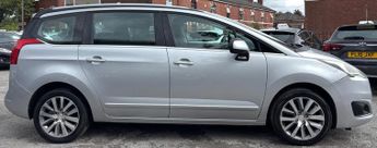 Peugeot 5008 2.0 HDi Active Auto Euro 5 5dr