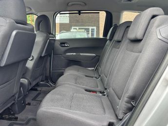 Peugeot 5008 2.0 HDi Active Auto Euro 5 5dr