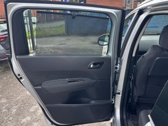 Peugeot 5008 2.0 HDi Active Auto Euro 5 5dr