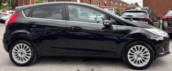 Ford Fiesta 1.0T EcoBoost Titanium Euro 5 (s/s) 5dr