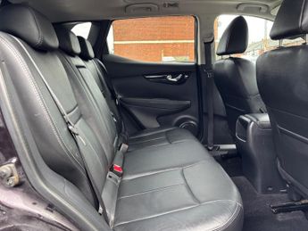 Nissan Qashqai 1.6 dCi Tekna XTRON 2WD Euro 6 (s/s) 5dr