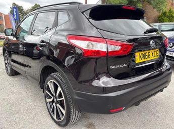Nissan Qashqai 1.6 dCi Tekna XTRON 2WD Euro 6 (s/s) 5dr
