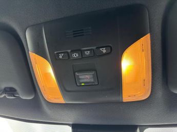 Toyota Corolla 1.8 VVT-h Icon Tech Touring Sports CVT Euro 6 (s/s) 5dr