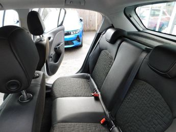 Vauxhall Corsa 1.4i SE Auto Euro 6 5dr