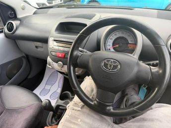 Toyota AYGO 1.0 VVT-i Platinum Euro 4 5dr