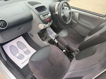 Toyota AYGO 1.0 VVT-i Platinum Euro 4 5dr