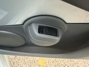 Toyota AYGO 1.0 VVT-i Platinum Euro 4 5dr