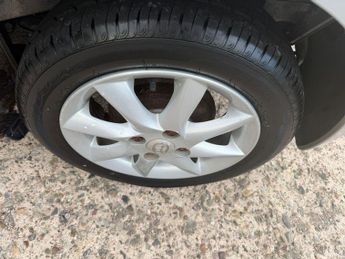 Toyota AYGO 1.0 VVT-i Platinum Euro 4 5dr