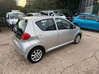 Toyota AYGO 1.0 VVT-i Platinum Euro 4 5dr