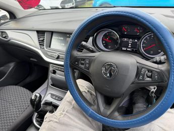 Vauxhall Astra 1.6 CDTi ecoFLEX Design Sports Tourer Euro 6 (s/s) 5dr
