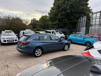 Vauxhall Astra 1.6 CDTi ecoFLEX Design Sports Tourer Euro 6 (s/s) 5dr