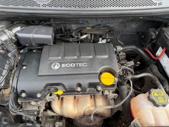 Vauxhall ADAM 1.2 ecoFLEX 16v GLAM Euro 5 (s/s) 3dr