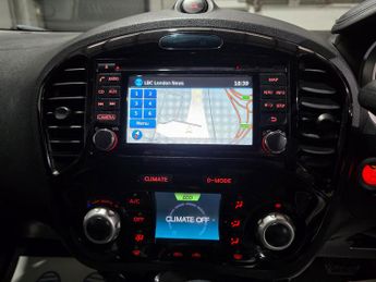 Nissan Juke 1.6 N-Connecta XTRON Euro 6 5dr