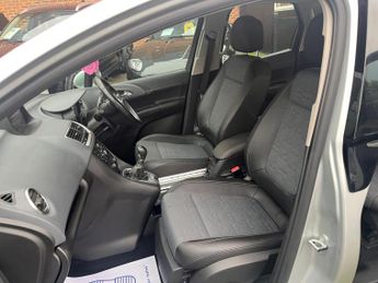 Vauxhall Meriva 1.4 16V Tech Line Euro 5 5dr