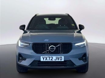 Volvo XC40 2.0 B3 MHEV Plus Dark SUV 5dr Petrol Hybrid DCT Auto Euro 6 (s/s