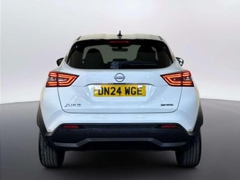 Nissan Juke 1.6 N-Connecta SUV 5dr Petrol Hybrid Auto Euro 6 (143 ps)