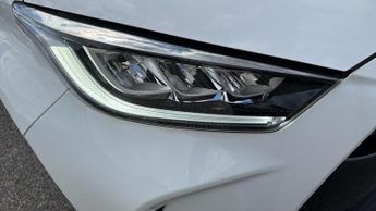 Toyota Yaris 1.5 VVT-h Design E-CVT Euro 6 (s/s) 5dr