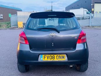 Toyota Yaris 1.4 D-4D SR 5dr