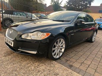 Jaguar XF 2.7d V6 Premium Luxury Auto Euro 4 4dr