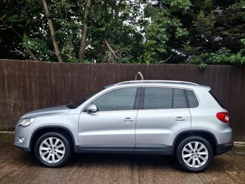 Volkswagen Tiguan 2.0 TDI SE Auto 4WD Euro 5 5dr